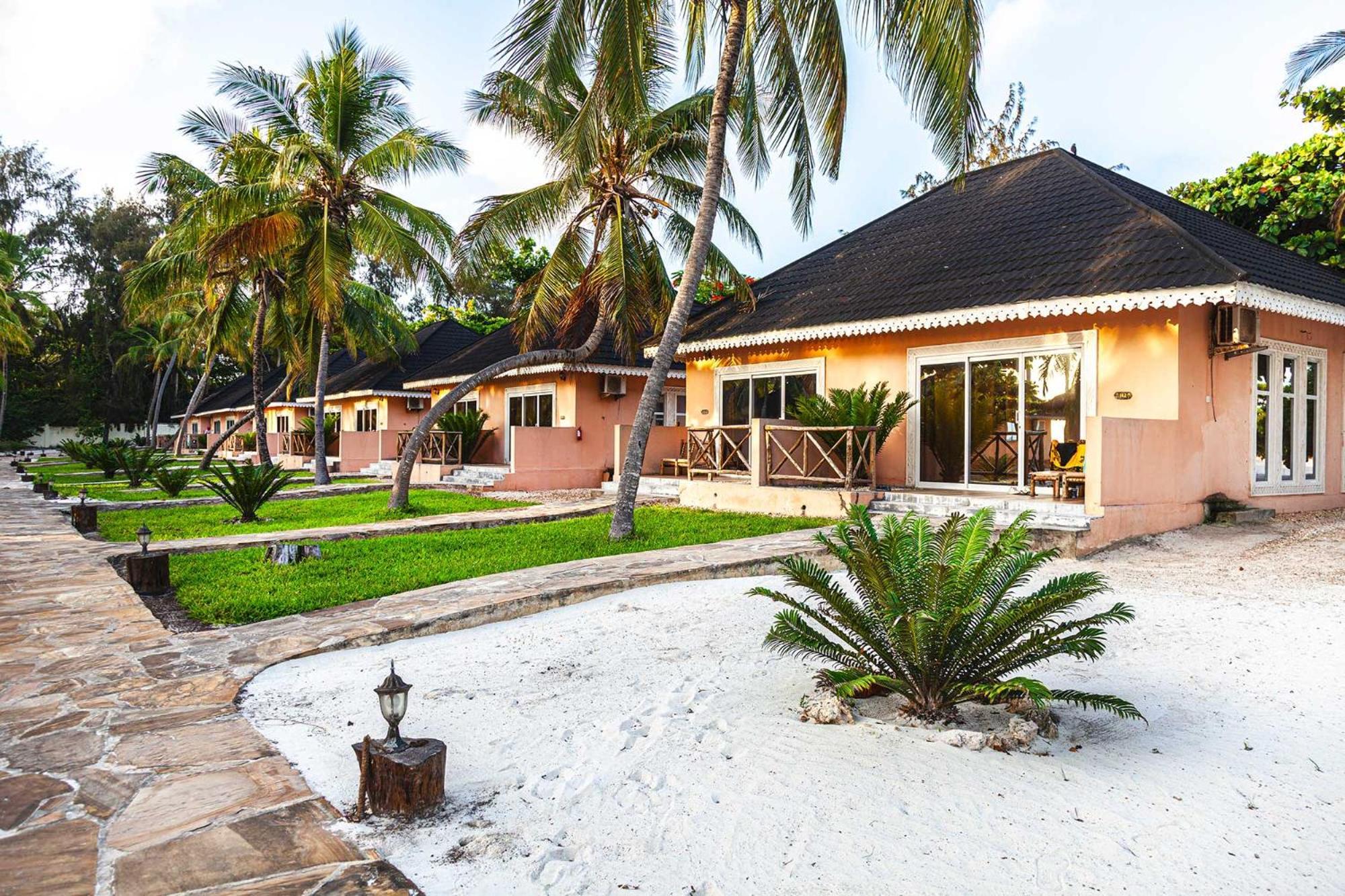 Vrclub Paje Palms Beach Resort Exterior photo